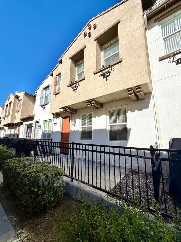 40347 Calle Real Murrieta, CA 92563 photo 2