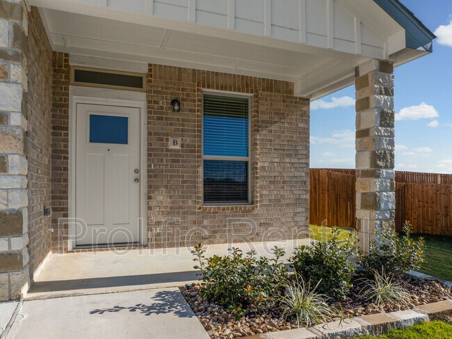 110 Logan Ct Copperas Cove, TX 76522 photo 4