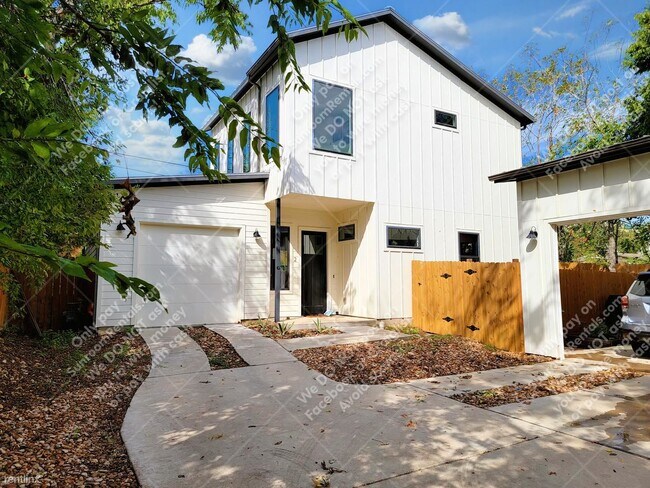 2100 Palo Pinto Dr Austin, TX 78723 photo 3