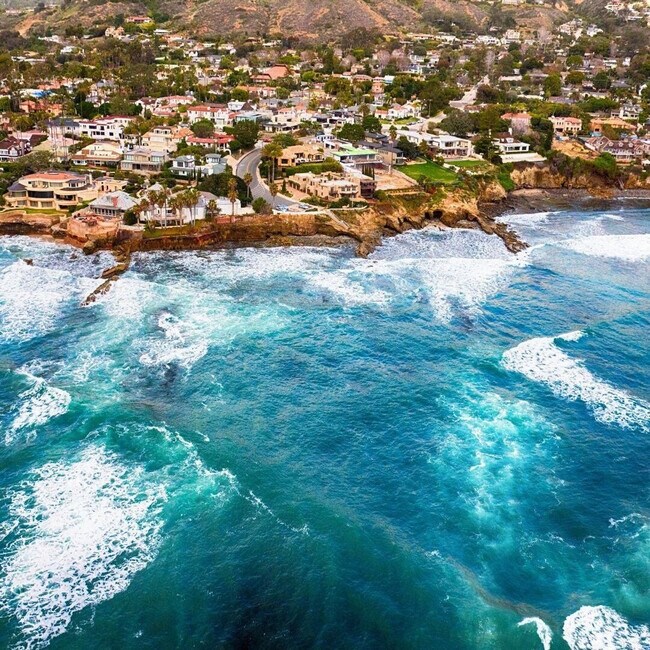 2420 Torrey Pines Rd San Diego, CA 92037 photo 4