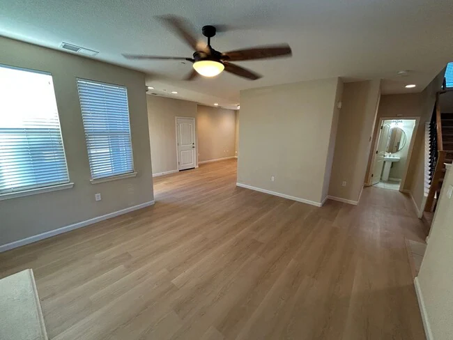 371 Cortona Way, Brentwood, CA 94513 photo 3