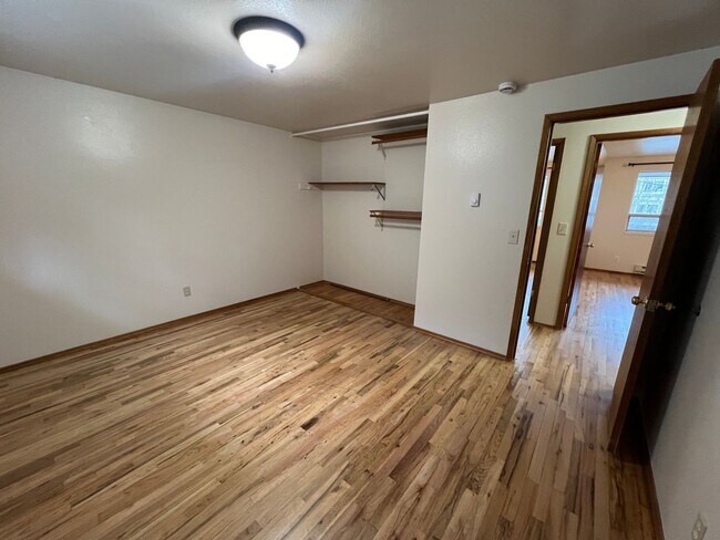 13807 Greenwood Ave N Seattle, WA 98133 photo 5