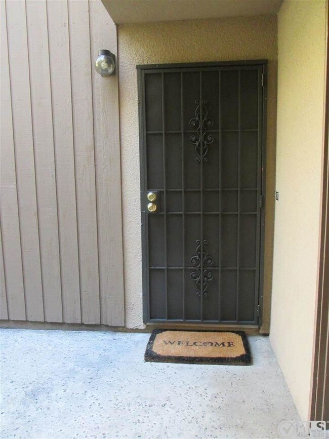 5700 Baltimore Dr La Mesa, CA 91942 photo 5