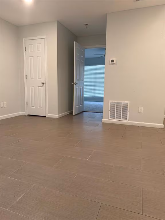 Mesa Village Condominiums photo 4