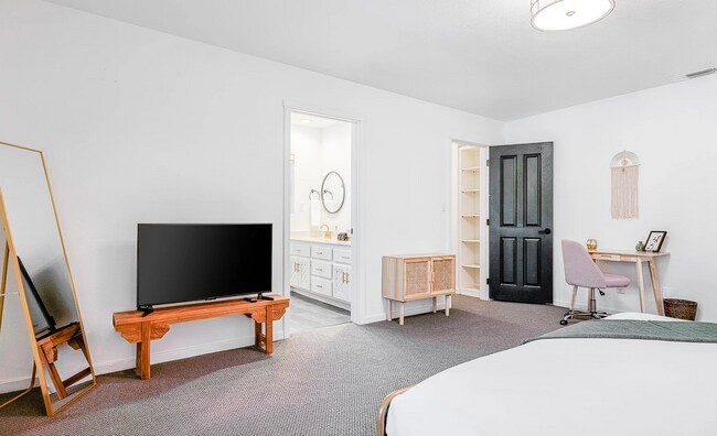6831 E Stagecoach Pass Carefree, AZ 85377 photo 4