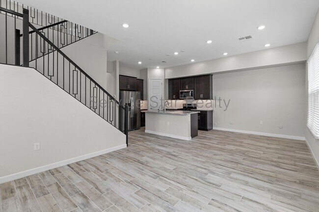 17144 N 50th Pl photo 5