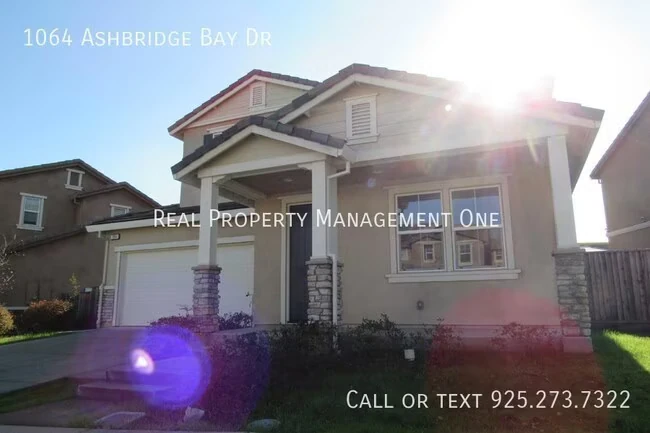 1064 Ashbridge Bay Dr Pittsburg, CA 94565 photo 2