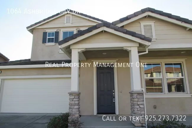1064 Ashbridge Bay Dr Pittsburg, CA 94565 photo 3