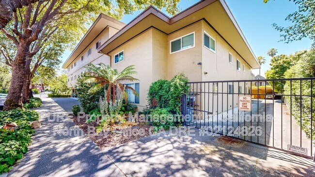 1135 Grand Ave San Rafael, CA 94901 photo 5