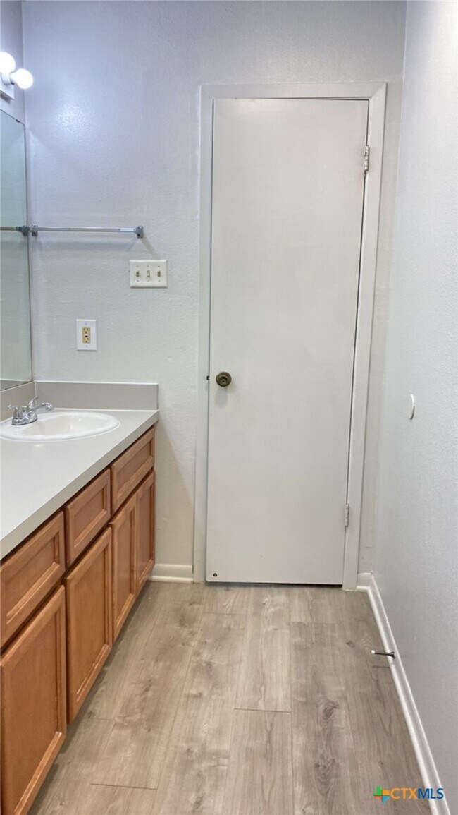 303 North Dr Copperas Cove, TX 76522 photo 5