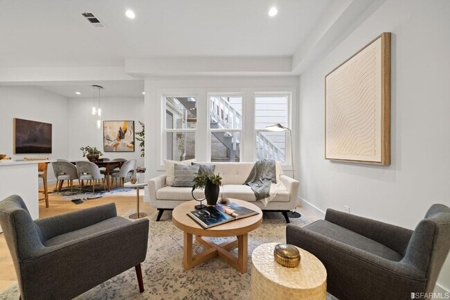 1540 Hyde Street, San Francisco, CA 94109 photo 4