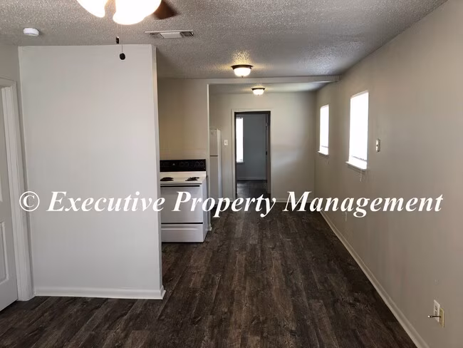 908 J R Ct Copperas Cove, TX 76522 photo 4