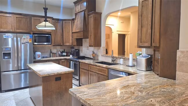 130 Squires Drive, Austin, TX 78734 photo 3