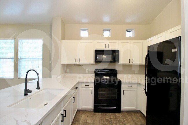 9233 E Neville Ave Mesa, AZ 85209 photo 5