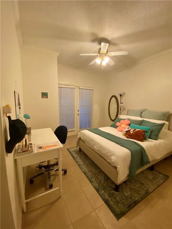 3111 Tom Green St Austin, TX 78705 photo 5