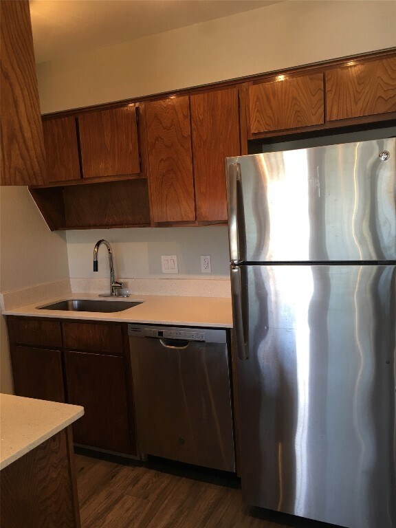 624 W 37th St Austin, TX 78705 photo 2