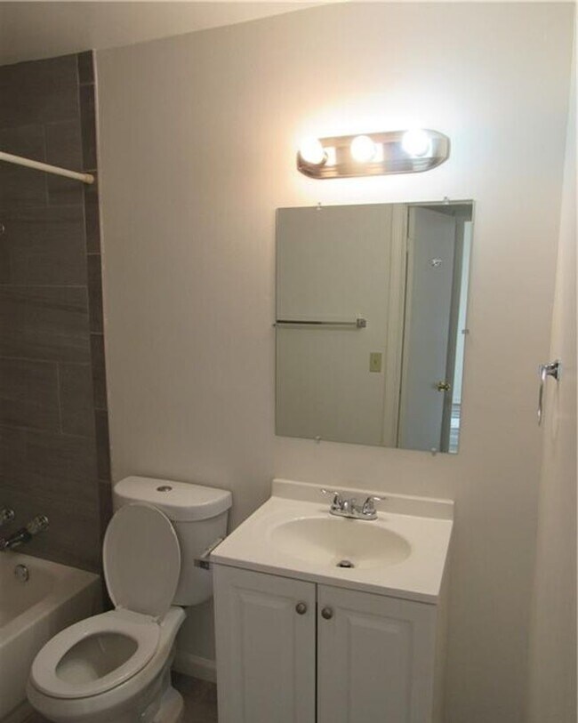 402 Hill St Copperas Cove, TX 76522 photo 5