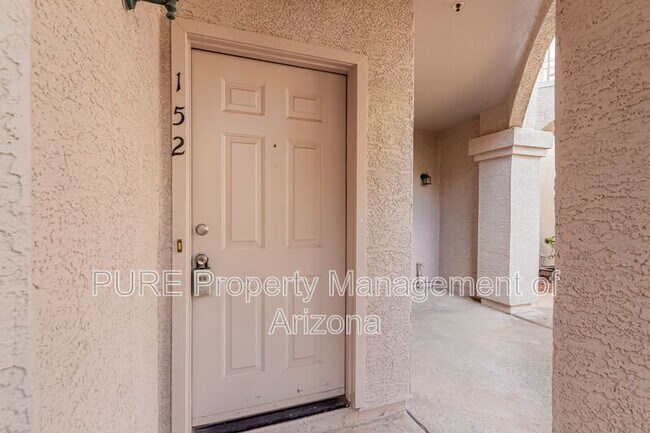 9151 W Greenway Rd Peoria, AZ 85381 photo 4