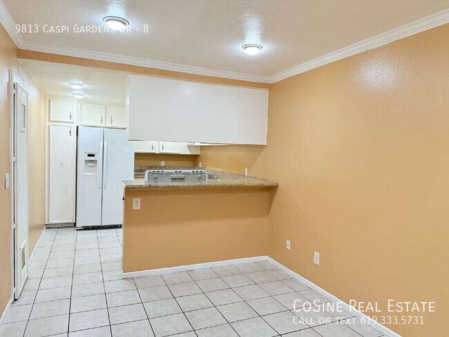 9813 Caspi Gardens Dr Santee, CA 92071 photo 4