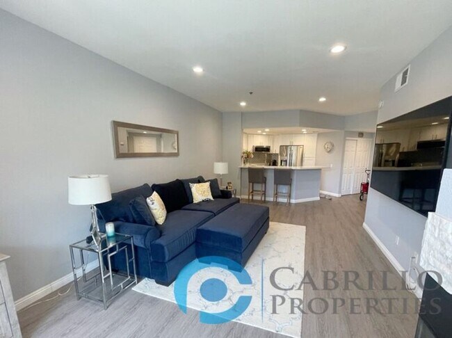 640 Camino De Ln San Diego, CA 92108 photo 4