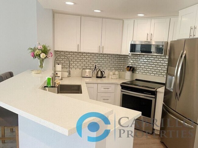 640 Camino De Ln San Diego, CA 92108 photo 3