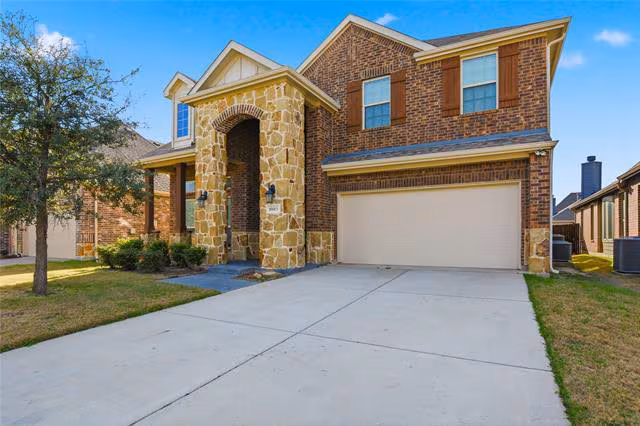 10613 Troutt Dr McKinney, TX 75072 photo 2