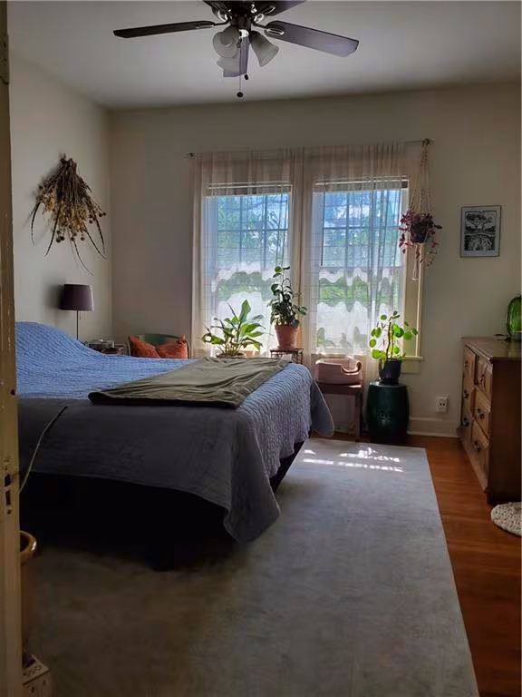Charming Duplex - Heart of West Campus photo 5