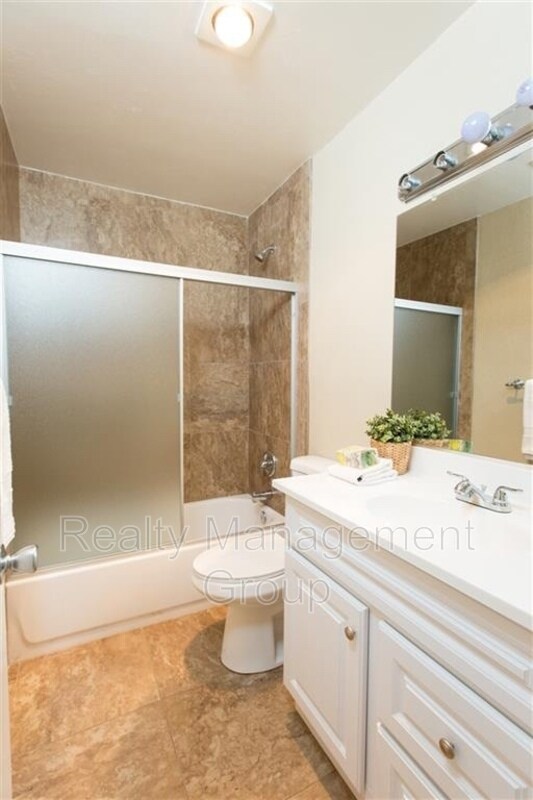 10737 San Diego Mission Rd San Diego, CA 92108 photo 3
