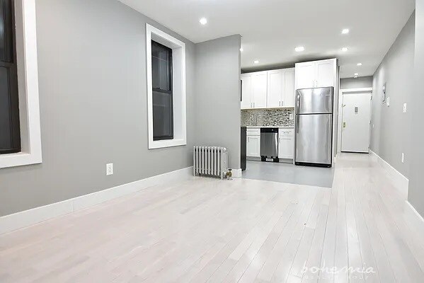 304 W 151st St New York, NY 10039 photo 4