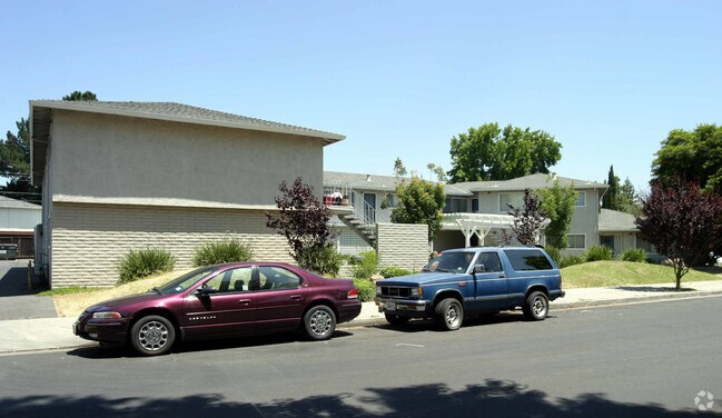 155 Hollis Avenue, Campbell, CA 95008 photo 2