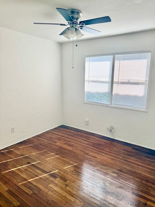 658-660 S Johnson Ave El Cajon, CA 92020 photo 4