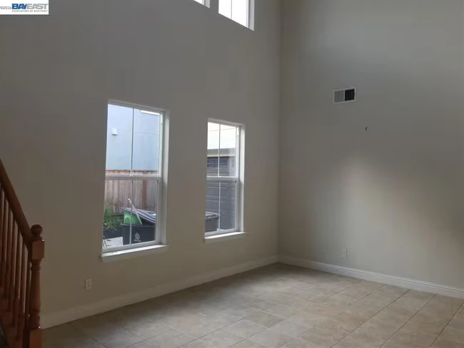 199 N Alta Dena St Mountain House, CA 95391 photo 2