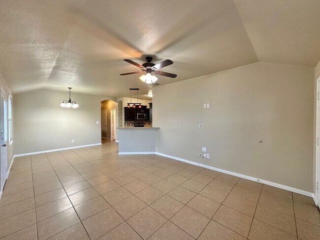1306 Cavalry Ln Killeen, TX 76549 photo 3