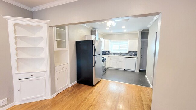 4049 30th St San Diego, CA 92104 photo 2