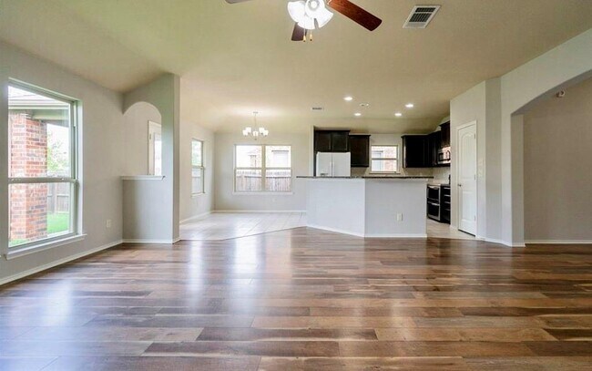1412 Red River Drive, Aubrey, TX 76227 photo 2