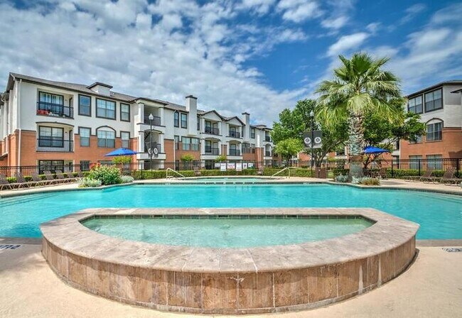 2101 US-80 Mesquite, TX 75150 photo 4