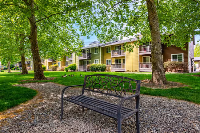 Aspen Glade Apartments photo 4