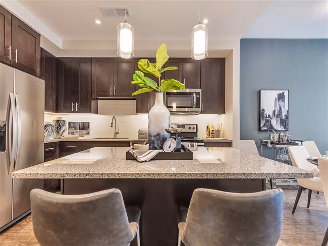 Preston Hollow Village photo 2