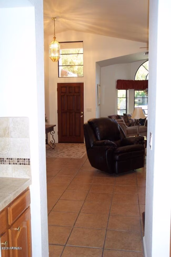 11018 W Poinsettia Dr Avondale, AZ 85392 photo 2