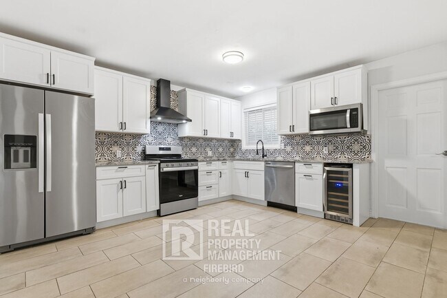 1901 North 48th Place, Phoenix, AZ 85008 photo 3