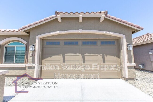 2216 W Minton St photo 4
