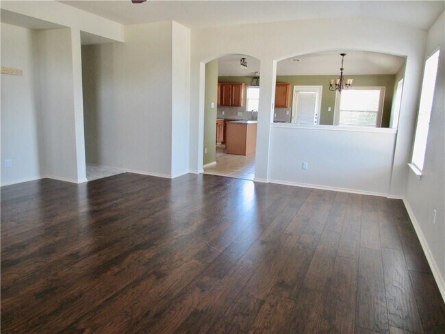 4101 Pebble Ridge Cove Round Rock, TX 78681 photo 4