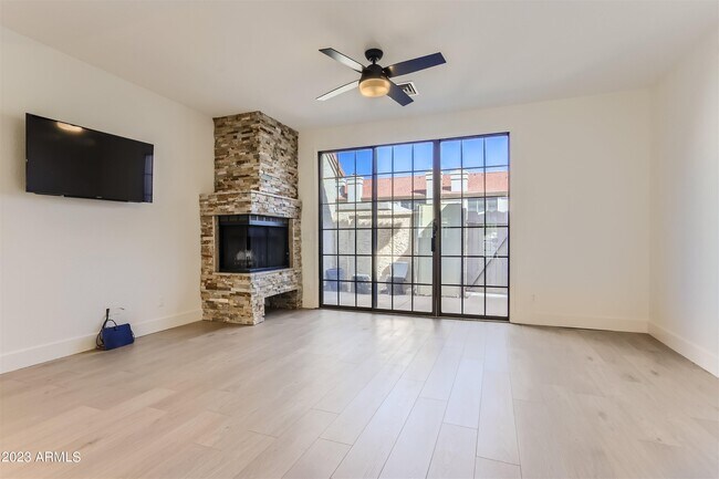 3930 W Monterey St Chandler, AZ 85226 photo 4