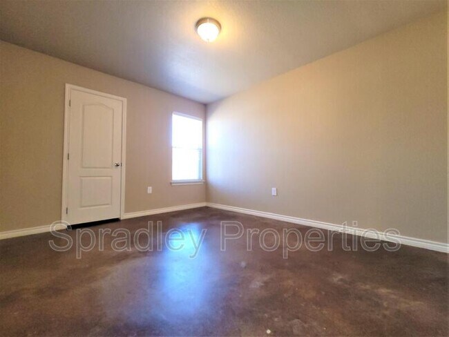 4857 Deep Drive Temple, TX 76502 photo 5