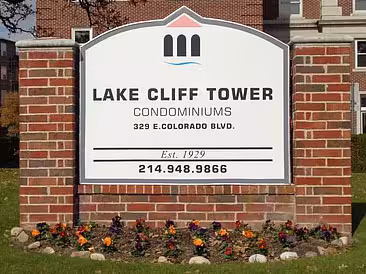 329 E Colorado Blvd # 404 photo 4