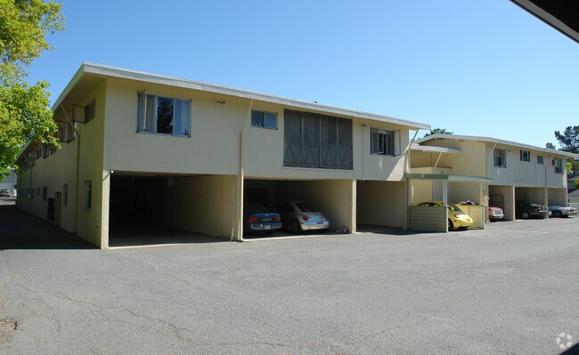 Brook Garden Apartments photo 3