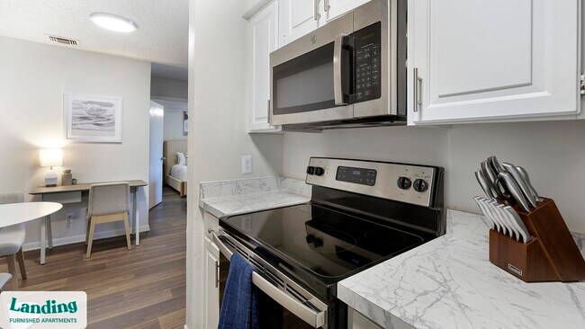 1408 Teasley Ln Denton, TX 76205 photo 4