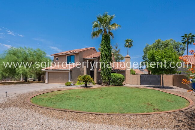 5544 E Paradise Ln Scottsdale, AZ 85254 photo 3