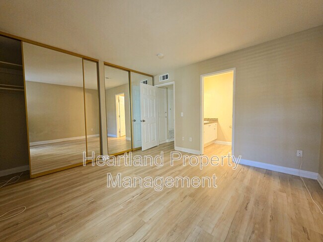 17119 W Bernardo Dr San Diego, CA 92127 photo 3