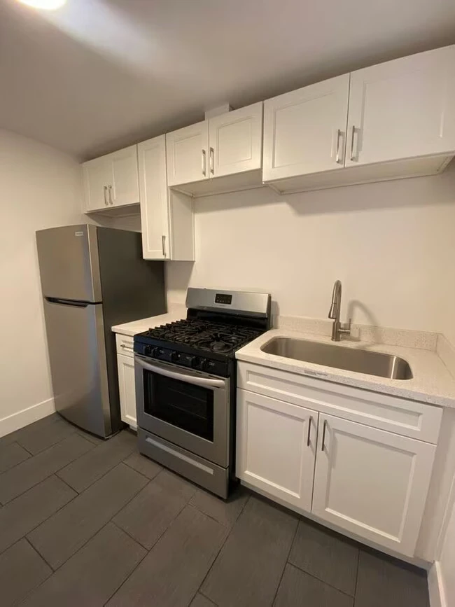 2140 California St Concord, CA 94520 photo 3